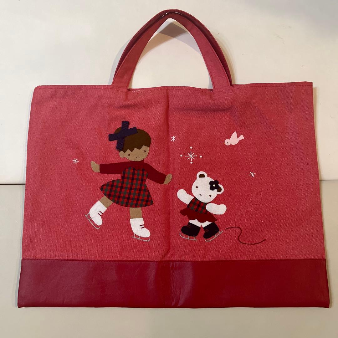 ファミリア familiar デニムバッグ 赤 レッスンバッグ ファミリアのデニムバッグとは？｜ファミリア伊勢丹新宿店ファミリア