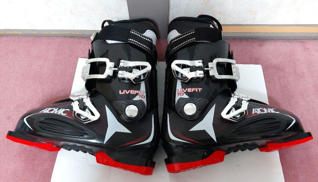 美品ATOMIC LIVEFIT70 スキー ブーツ スキー靴 27.5cm