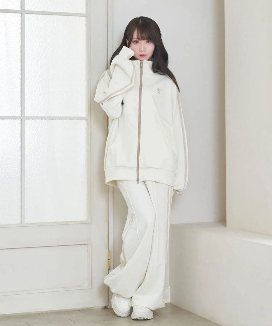 ロゼミューズ line jersey outer ジャージ - メルカリ