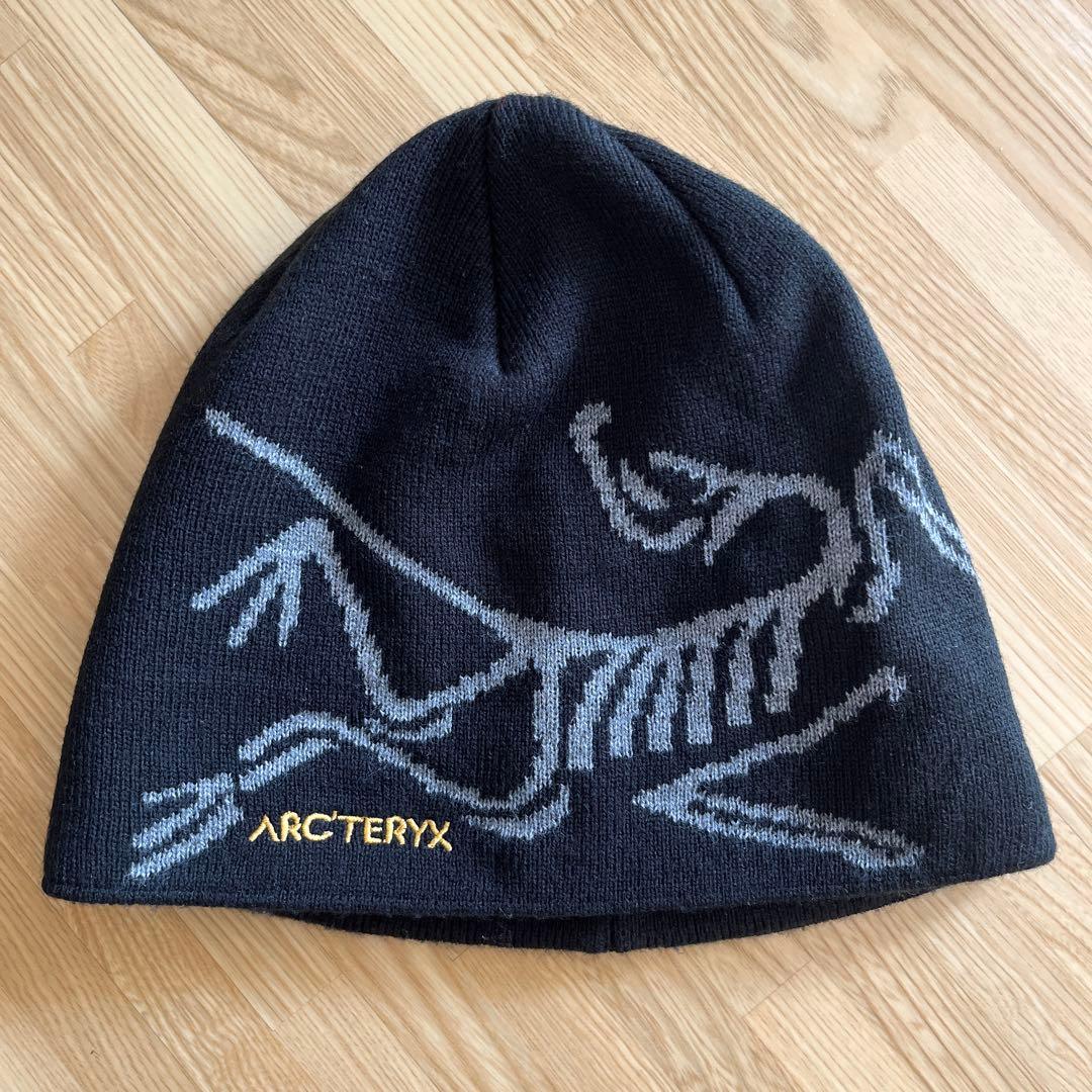 ARC'TERYX ビーニー 黒 ニット帽 - メルカリ