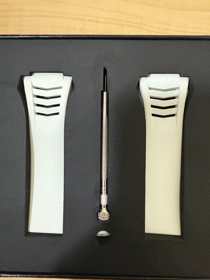 本日限定価格 GOLDEN CONCEPT ホワイトラバーベルトセット未使用 本日限定価格 GOLDEN CONCEPT ホワイトラバーベルトセット未使用 本日