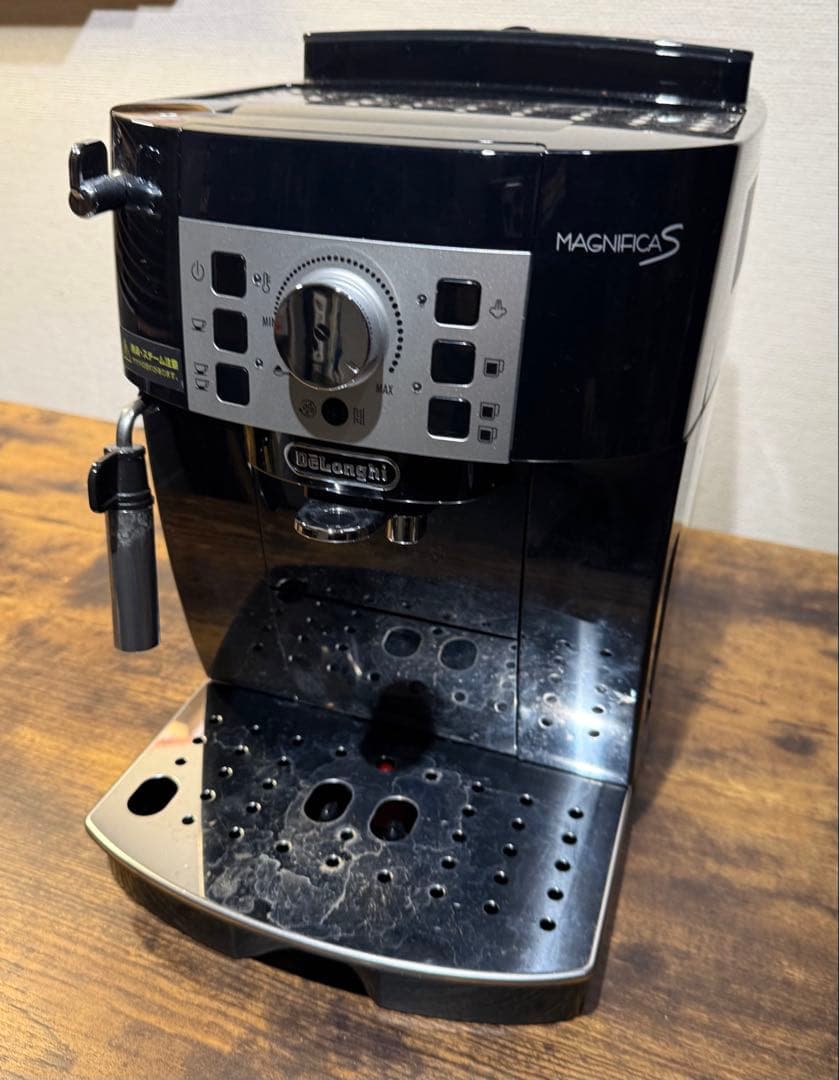デロンギ マグニフィカS 全自動コーヒーマシン デロンギ（DeLonghi） コーヒーメーカー 全自動コーヒーマシン