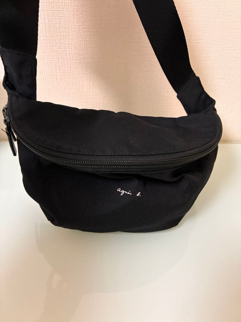 美品】アニエスベー ボディバッグ ウエストポーチ ブラック 黒 - メルカリ