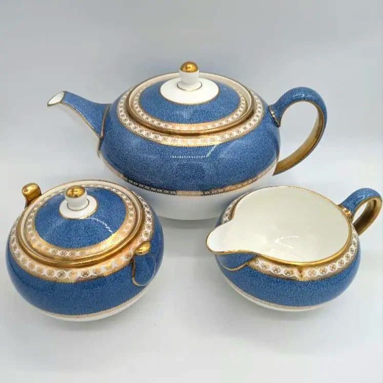 特★ウェッジウッド　ユーランダーブルー　ティーポット＆シュガーポット＆クリーマー ウェッジウッド ユーランダー パウダーターコイズ ティーポット
