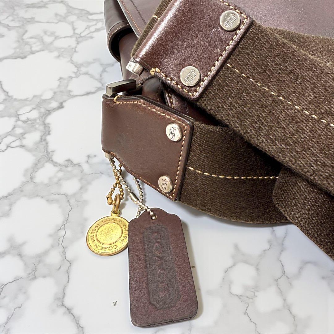 《入手困難》コーチ メッセンジャーバック レザー フラップ 斜めがけ