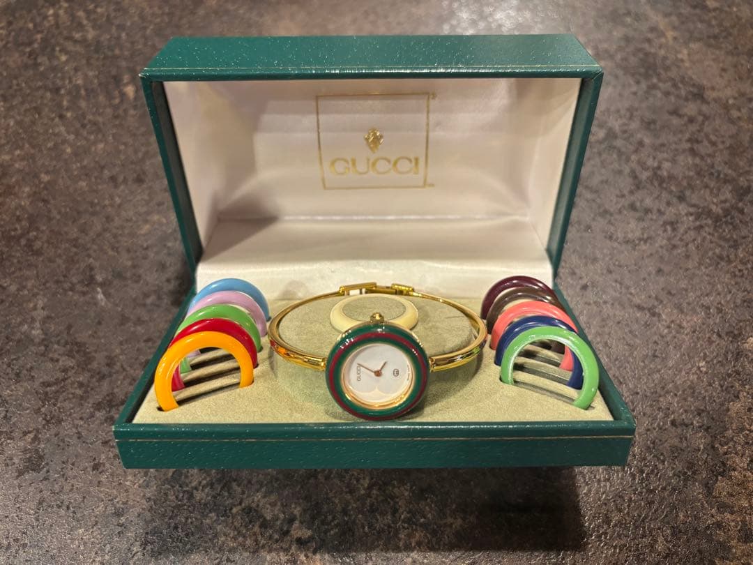 L*p様 GUCCI チェンジベゼル　12色　稼働未確認　　タイムセール GUCCI（グッチ） 11/12 チェンジベゼル GPブレス ベゼル6色 レディース
