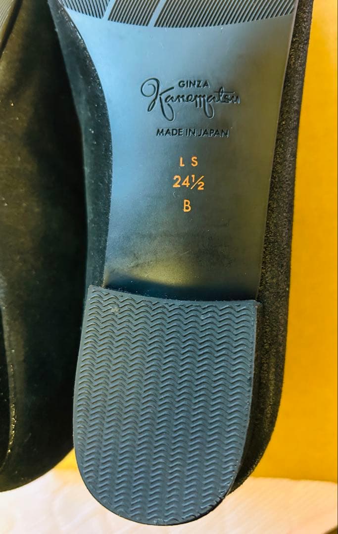 未使用銀座かねまつ フラットシューズ Vカット定価21,000円 24.5cm