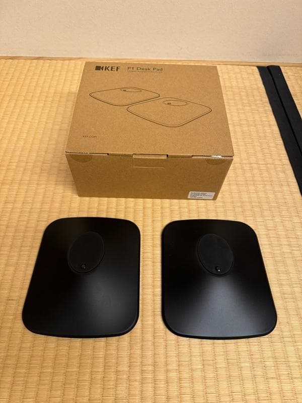 KEF P1 Desk Pad 2個セット P1 Desk Pad | KEF 日本