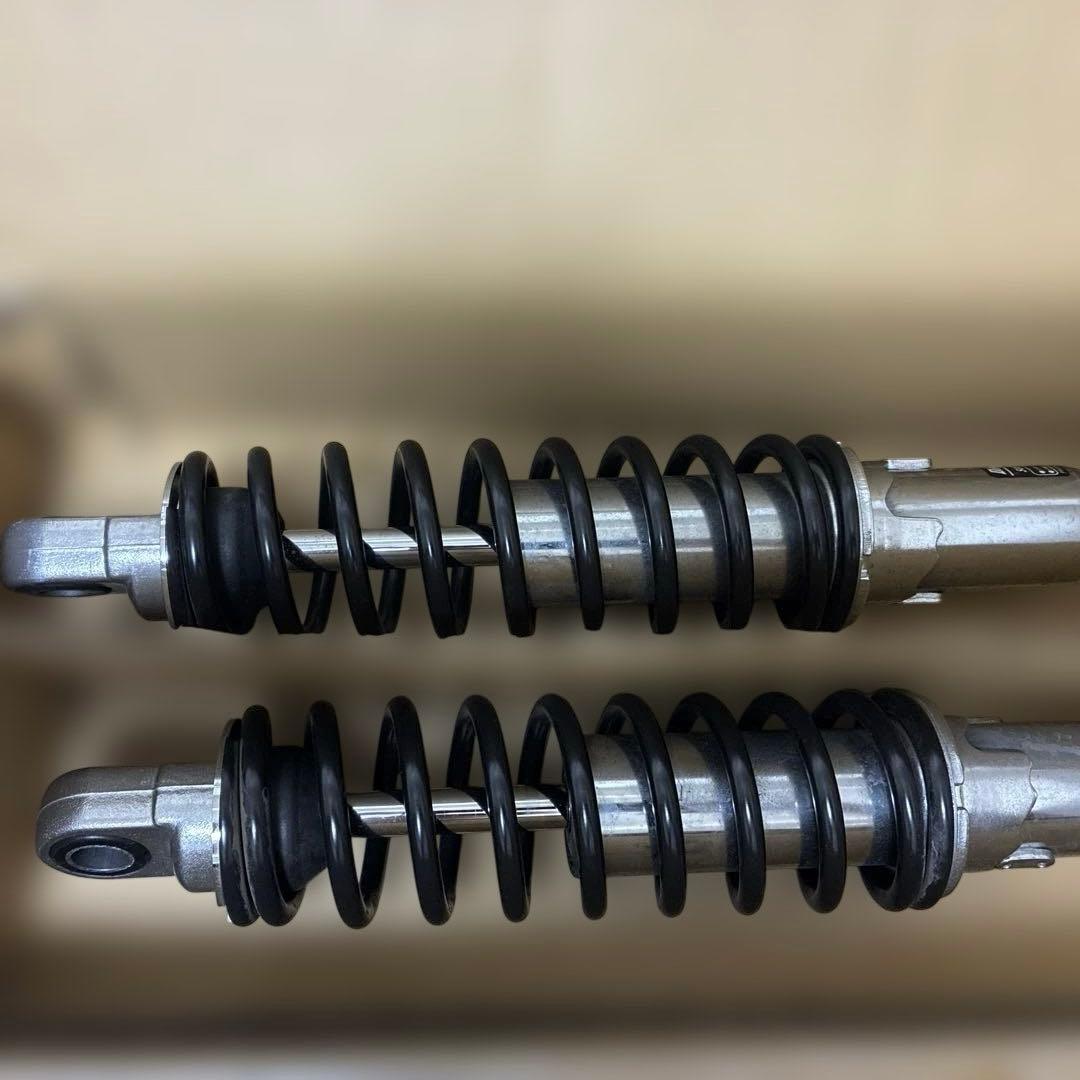 デイトナ SR400/500専用 リアサスペンション320mmリアガスショック