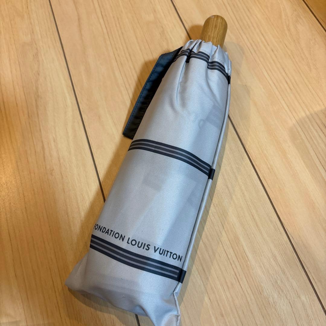 FONDATION LOUIS VUITTON 傘 楽天市場】LOUIS VUITTON ルイヴィトン FONDATION 傘 折り畳み傘