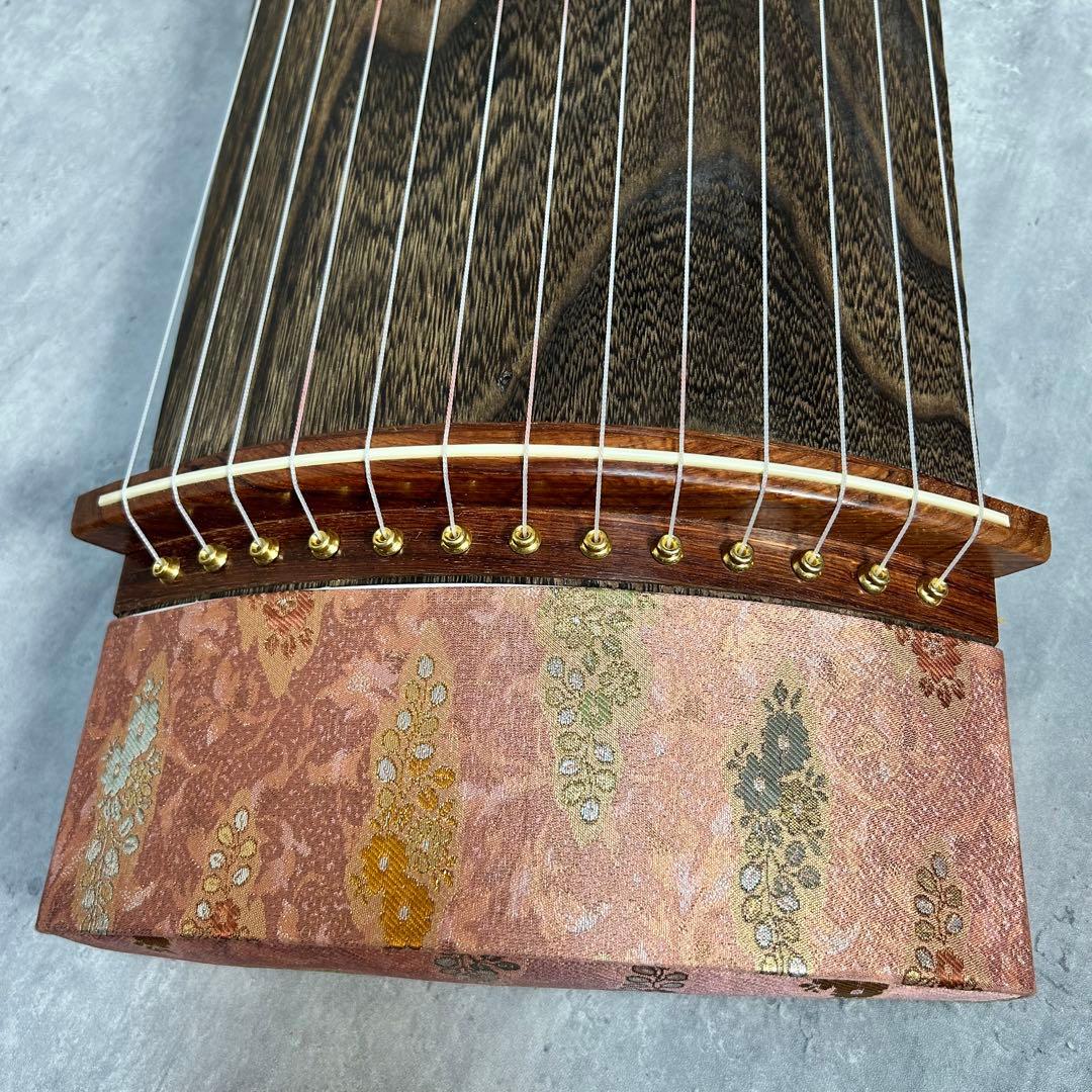 良品】入門用におススメ琴13弦並甲すだれ彫り龍舌鶴蒔絵-iPhone 7