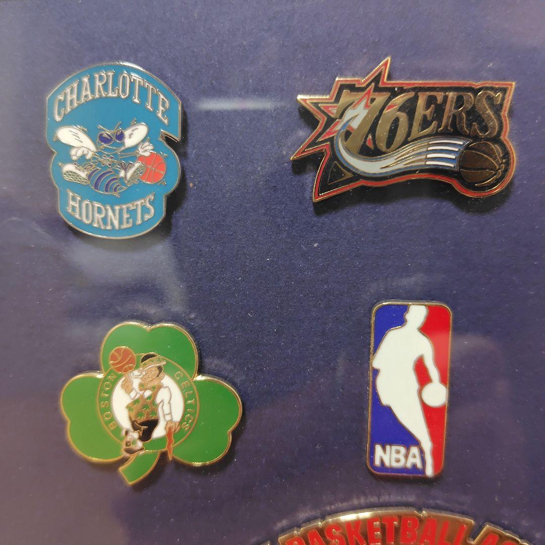NBAチーム ピンバッジコレクション - メルカリ