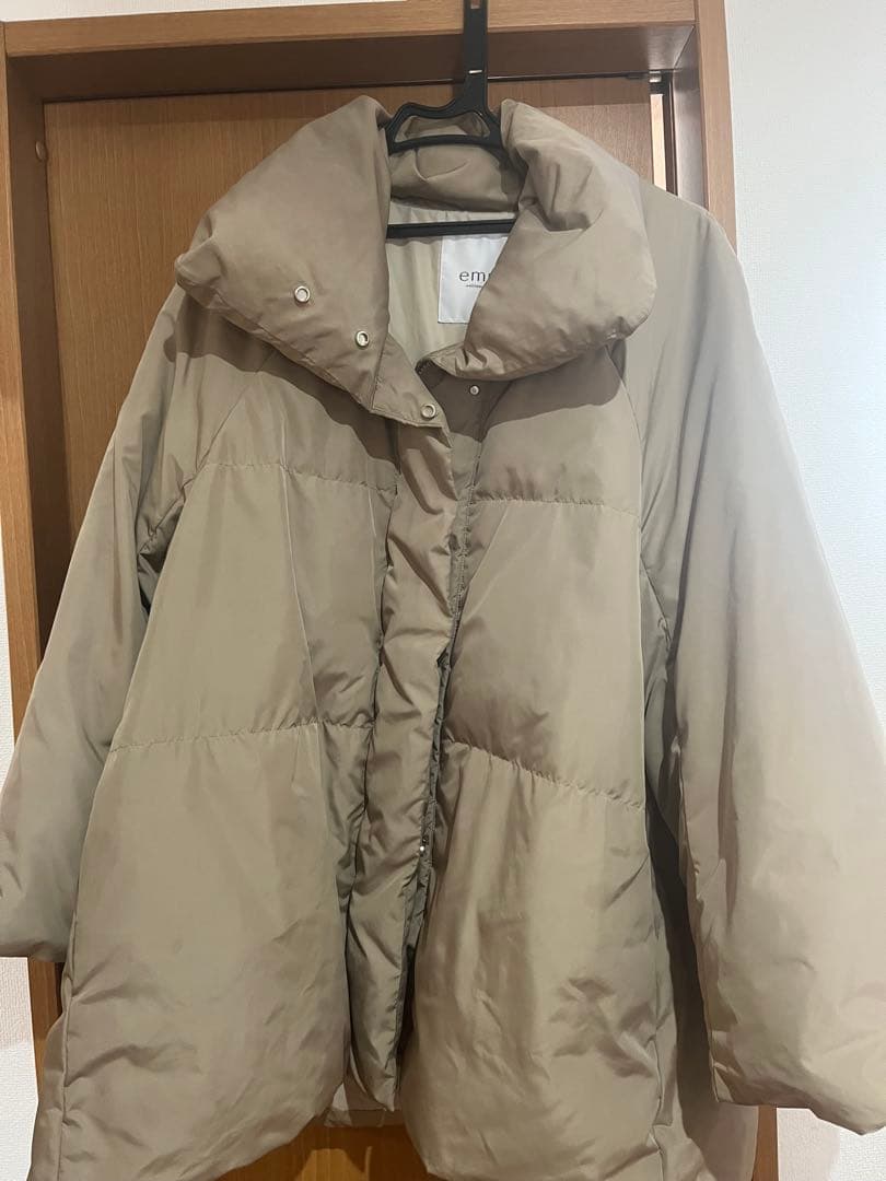 最終値下げemmi ボリュームダウンジャケット　コート me+em select（ミームセレクト） ダウンコート ダウンジャケット