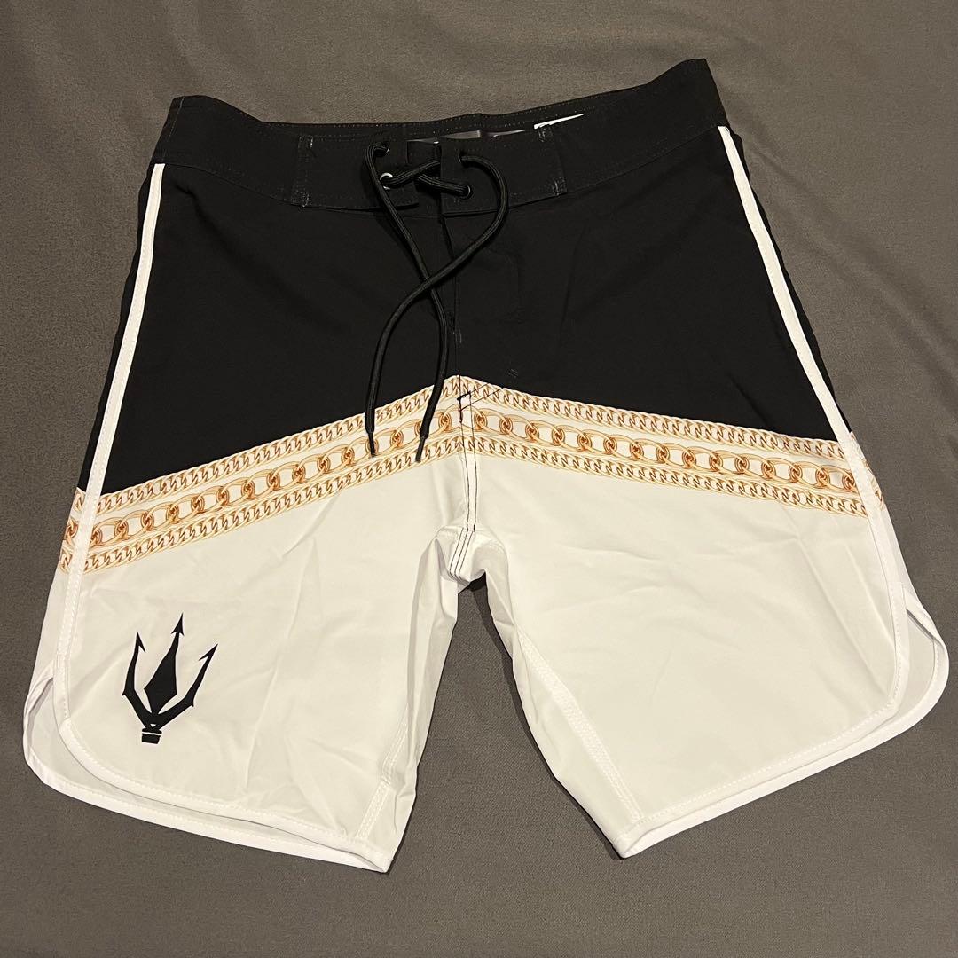 新品未使用 FIEDサーフパンツ ボードショーツ 28インチ フィジーク VEROMAN サーフパンツ フィジーク 水着 ボードショーツ サーフショーツ