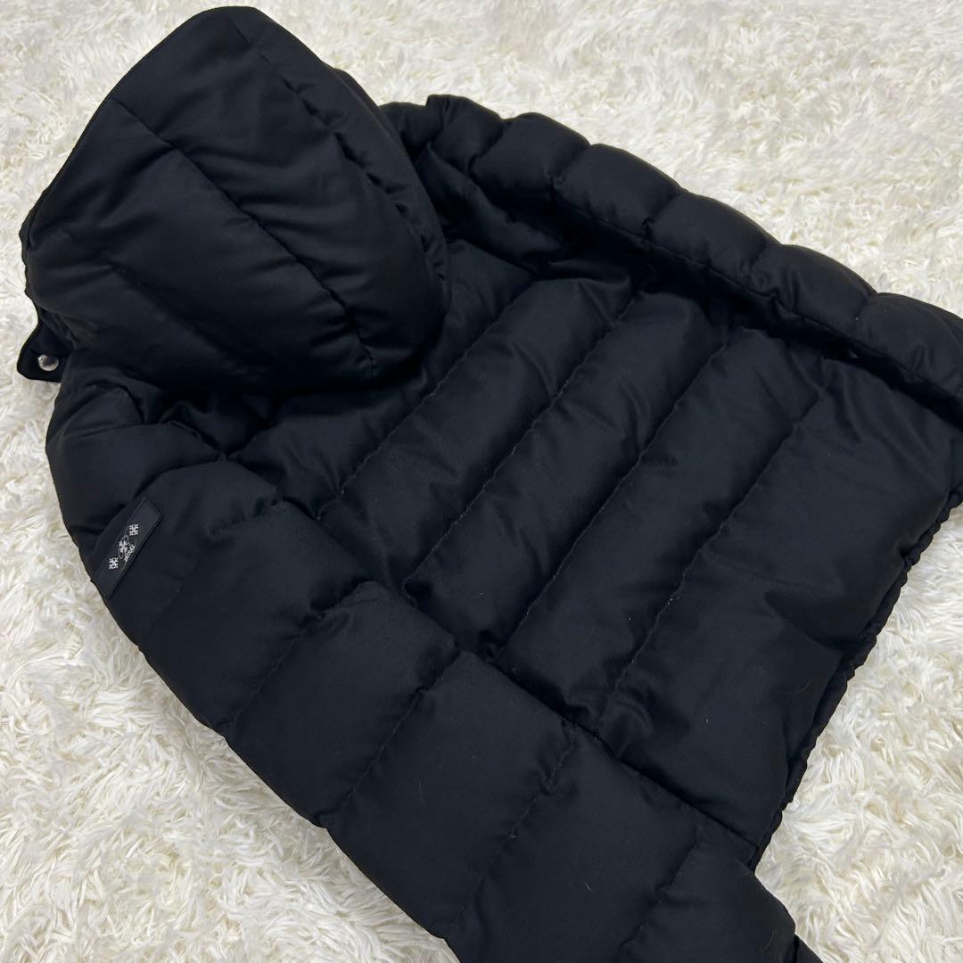 未使用級】タトラス ドミツィアーノ ダウンジャケット ハンガー付 黒