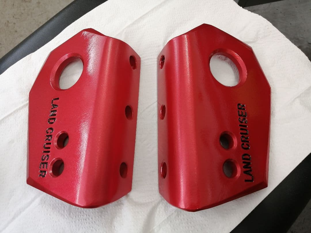 ランドクルーザー80牽引フックセット - メルカリ