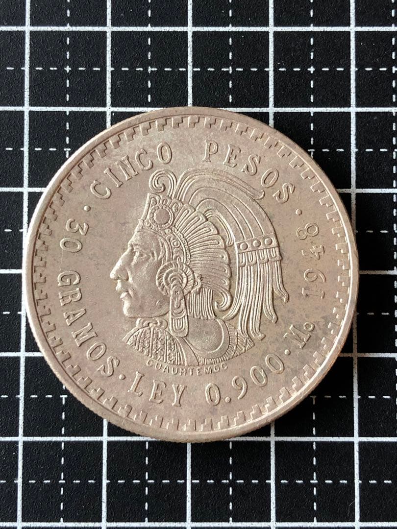 N3598【メキシコ・銀貨】1948年5ペソ 古銭 大型銀貨 - メルカリ