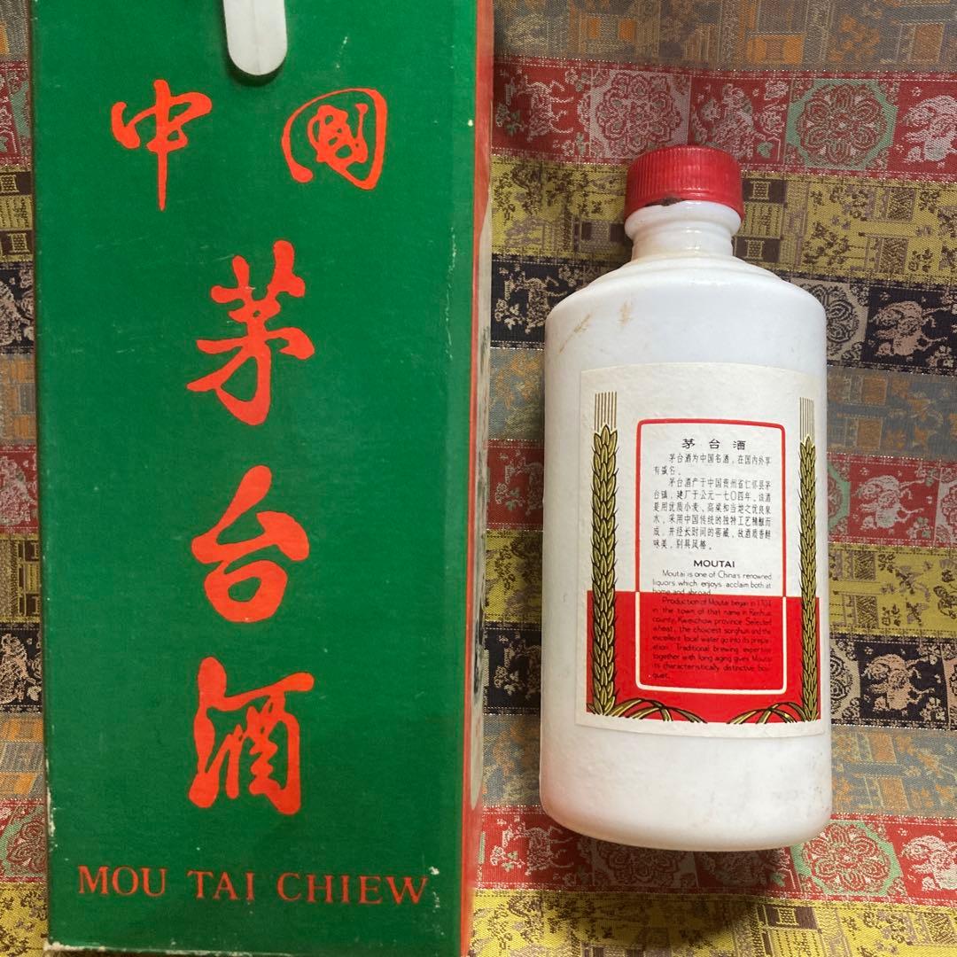 //ちょーリツ//貴州茅台酒 天女ラベル 53％ 0.27L 重さ535g