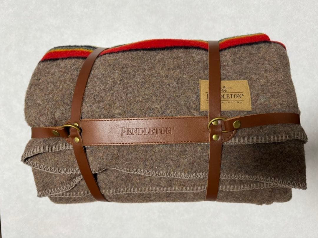 Pendleton ウールブランケット レザー付き Amazon｜Pendleton National Park Throw レザーキャリア付き 54インチ