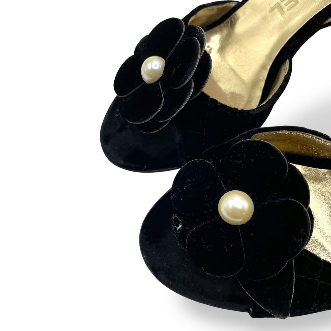 Vintage Chanel Camellia Sandals 36