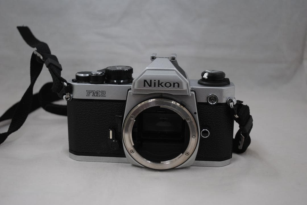 [1850]Nikon FM2　フィルムカメラ　一眼レフ　ボディ　ジャンク ニコン(NIKON)|フィルム一眼レフ|【ハードオフ公式通販】オフモール