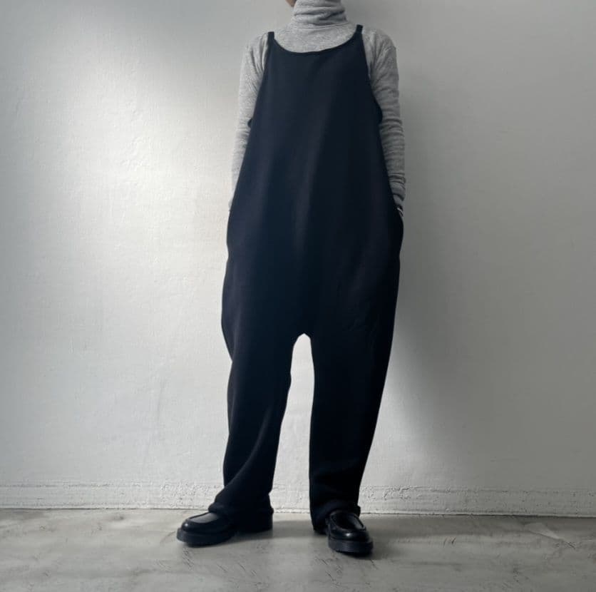 今季R&D.M.Co-裏起毛SALOPETTE ブラック Mサイズ R&D.M.Co- salopette (black/REALLY?) | nii-B | W