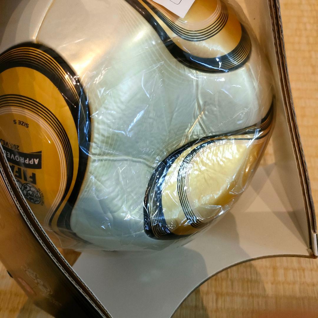 ドイツ ワールドカップ 2006 公式球 決勝球 サッカーボール - メルカリ