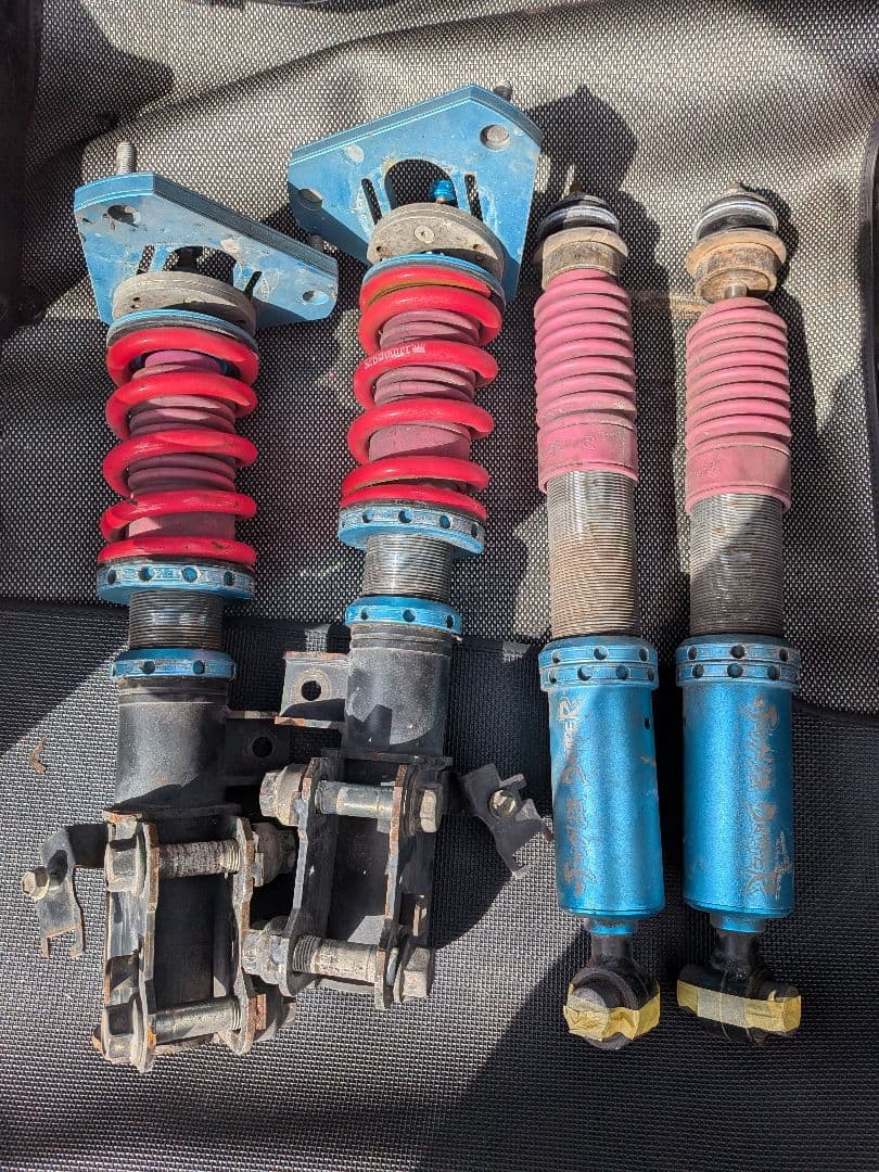 30プリウス用 326パワー チャクリキダンパー車高調 - メルカリ