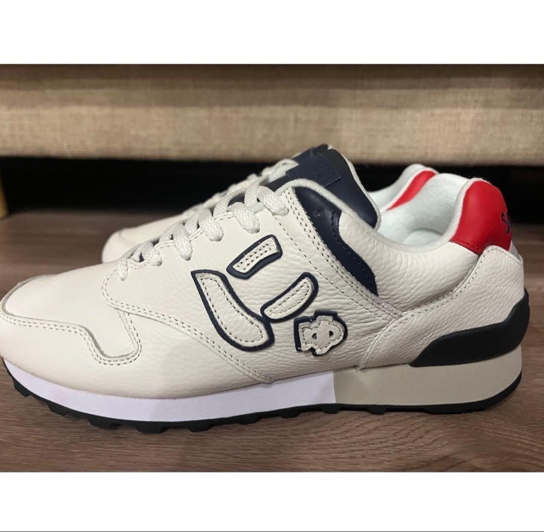 新品 未使用】26.5センチにゅ～ず10周年記念モデル先行抽選分 - メルカリ