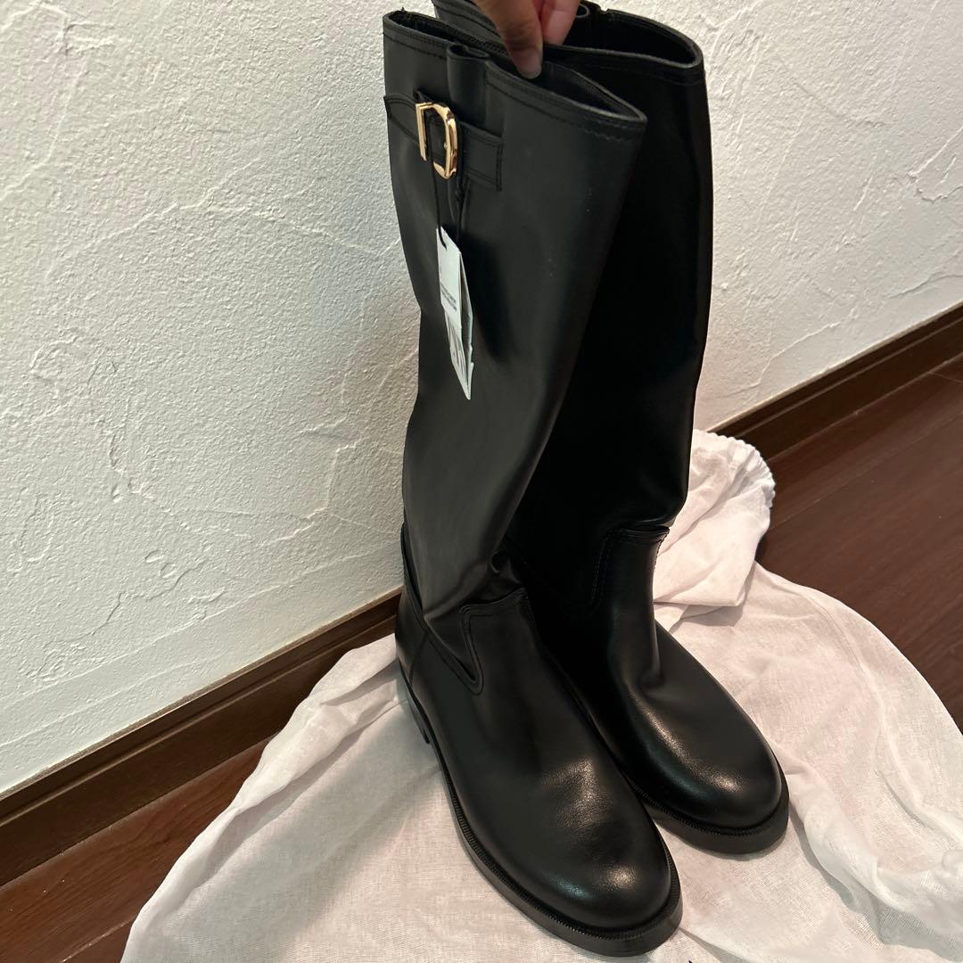 ZARA バックル付きニーハイブーツ - メルカリ