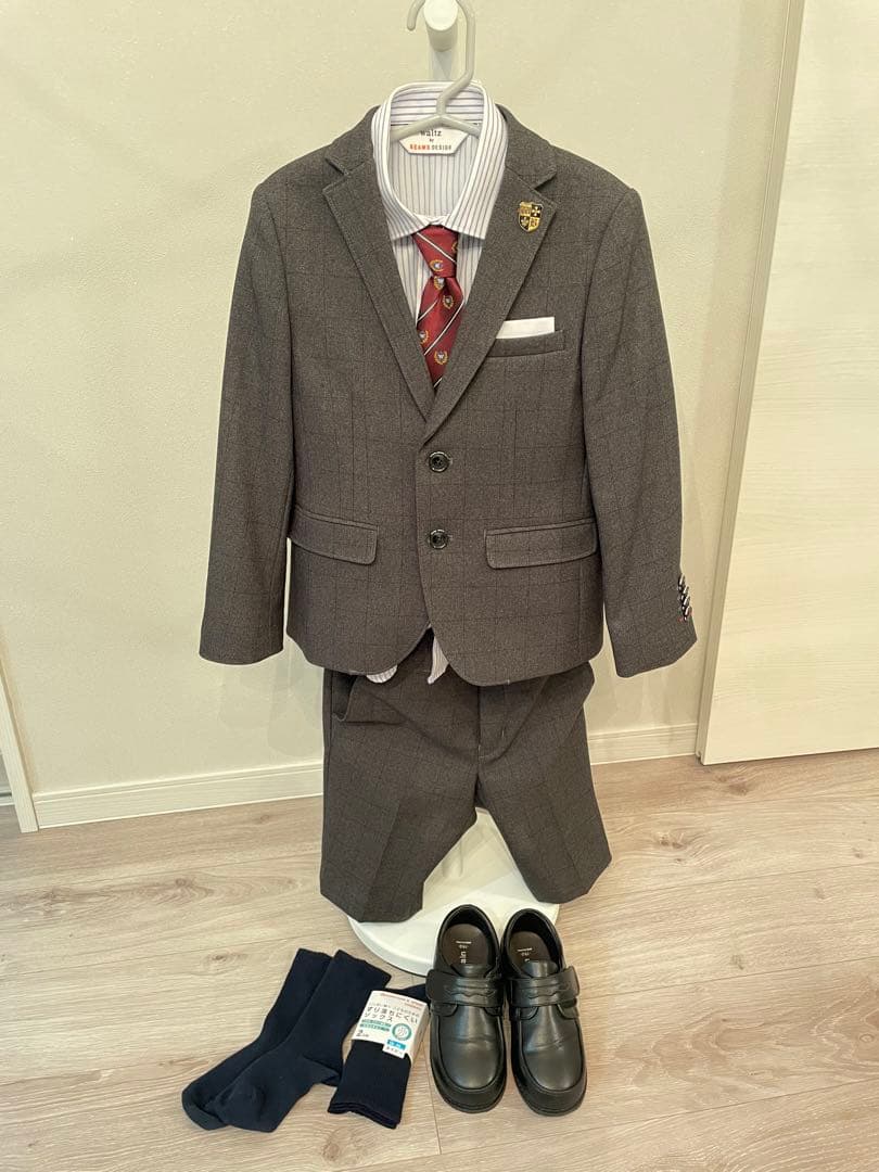 Waltz by BEAMS DESIGN スーツ チャコールグレーと靴セット 楽天市場】【靴不要→10％割引】【レンタル】【安心の4泊5日】【3日前