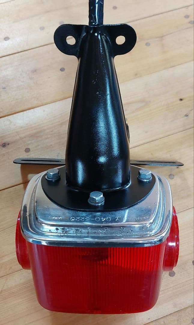 KAWASAKI 希少旧車バイク Z400系テールランプ ASSY&ステーセット