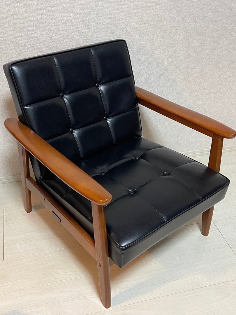 カリモク 60 K シングルチェア ブラック カリモク60 Kチェア 1シーター・ブラックブラック | D&DEPARTMENT