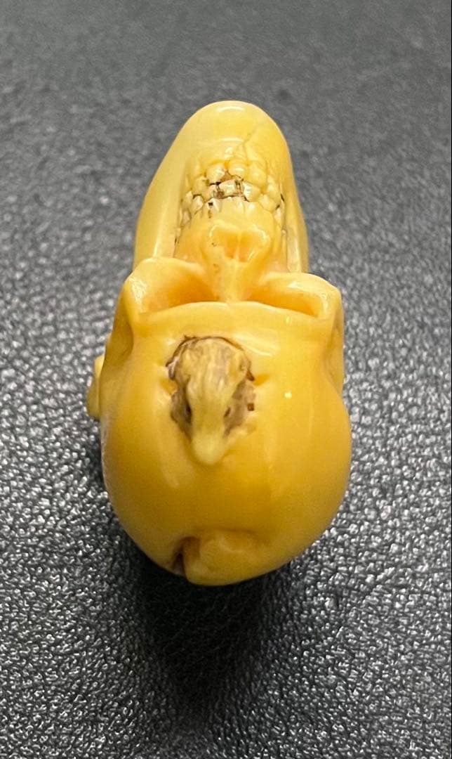 激レア！骸骨根付け 鼠 骨製 スカル 髑髏 時代物 アンティーク 古山