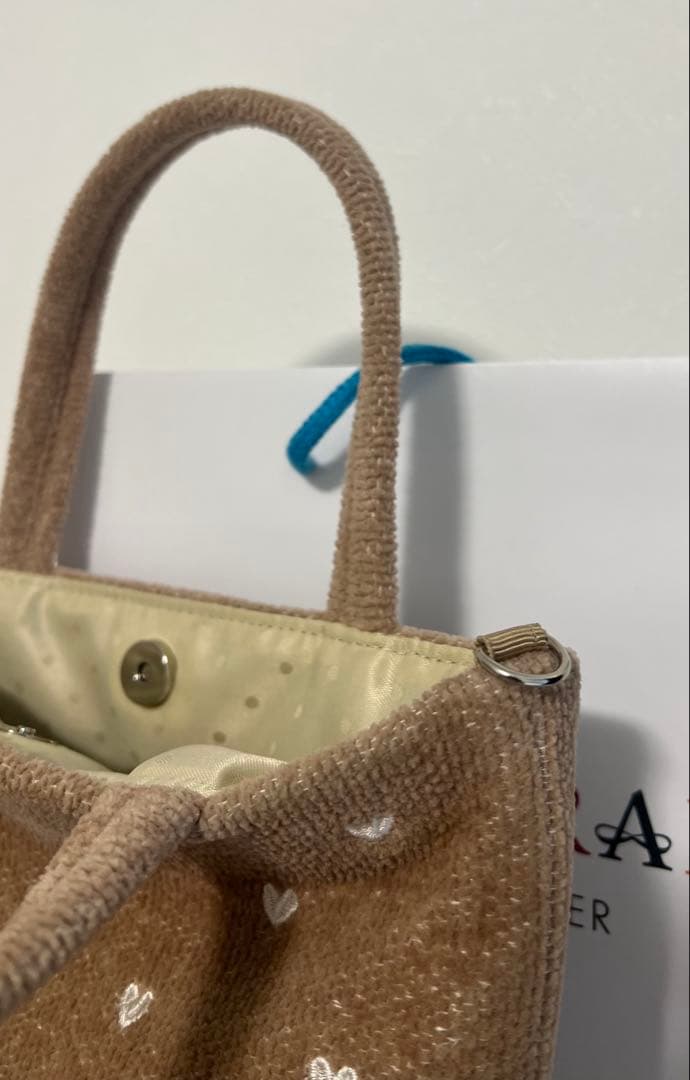 美品☆FEILER フェイラー 新作 新色ラブラリーハート バッグ ベージュ