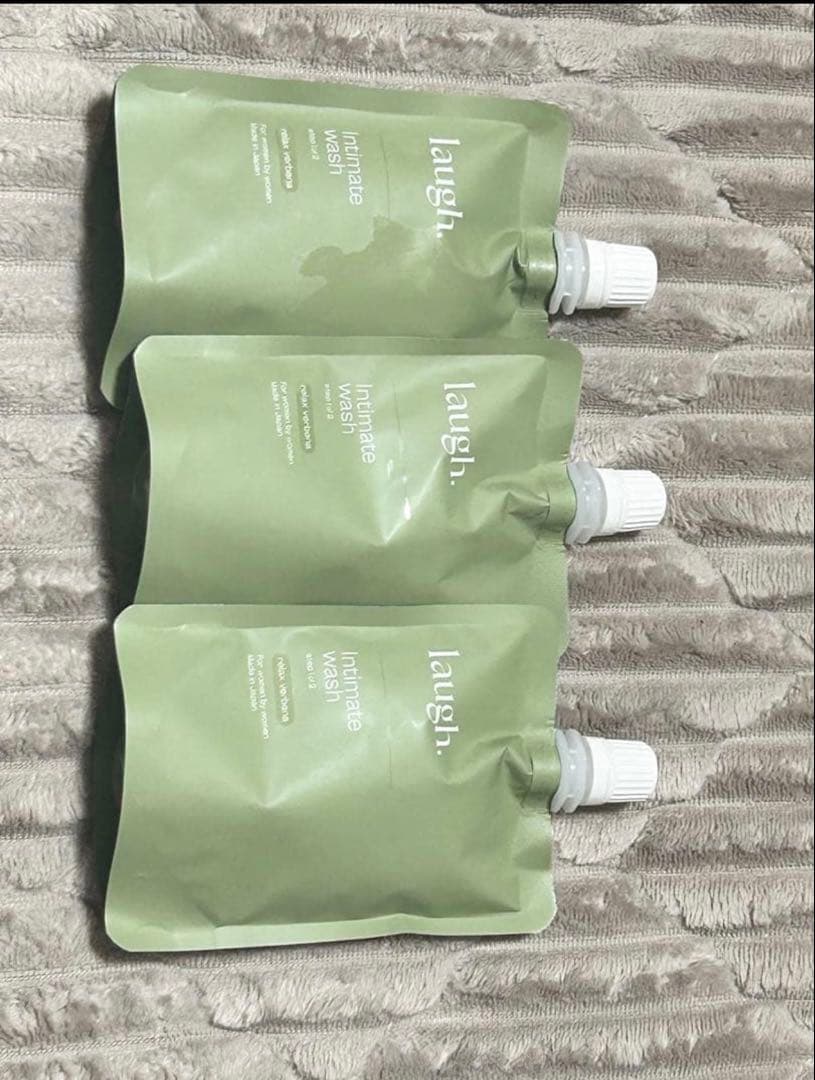 laugh. Intimate wash 100ml 3個セット - メルカリ