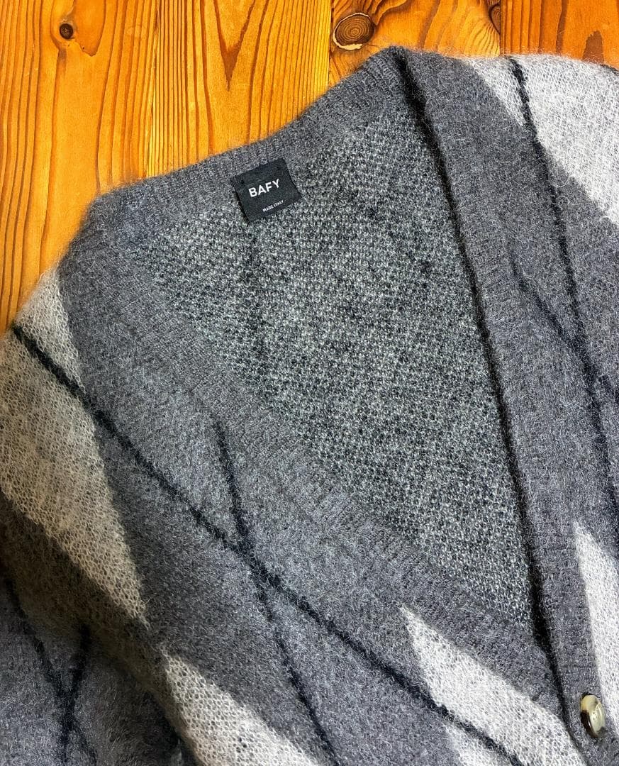 に*ょ様 BAFY モヘヤウールミドルゲージアーガイル柄ニットカーディガン 48 楽天市場】【スーパーSALE／返品・交換不可】バフィー BAFY ／ 24-25AW