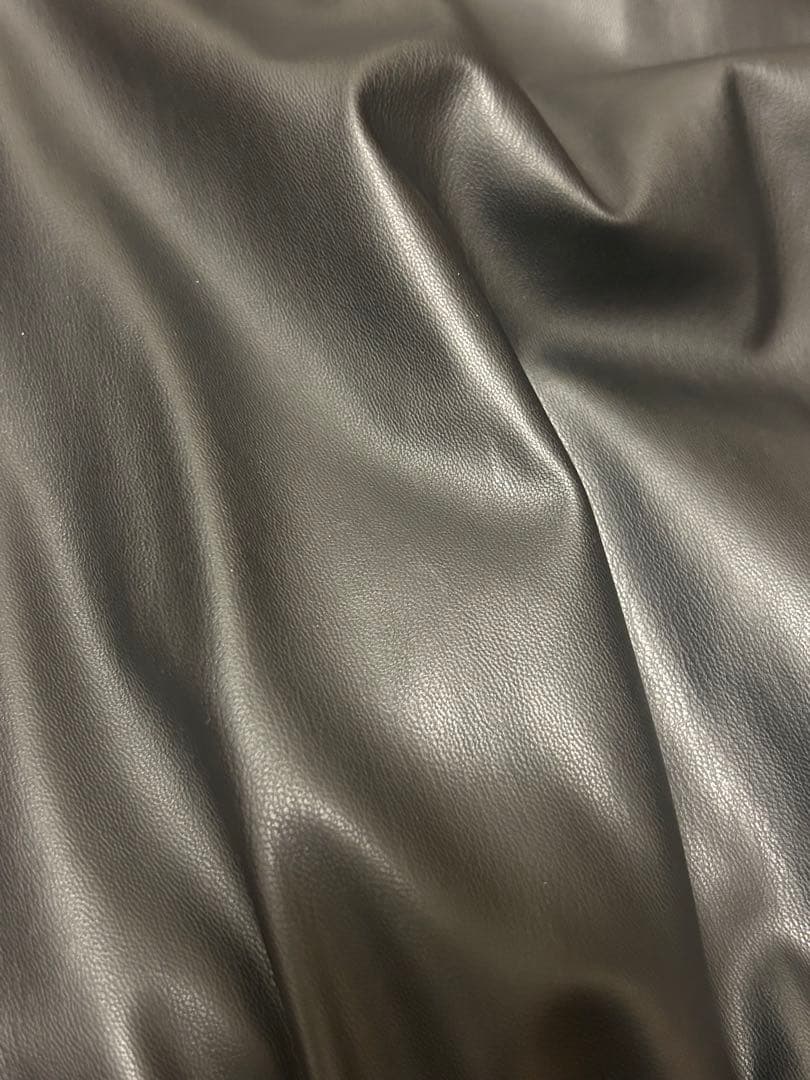 ZARAフェイクレザー 中綿ブルゾンボンバージャケット3833/308/800