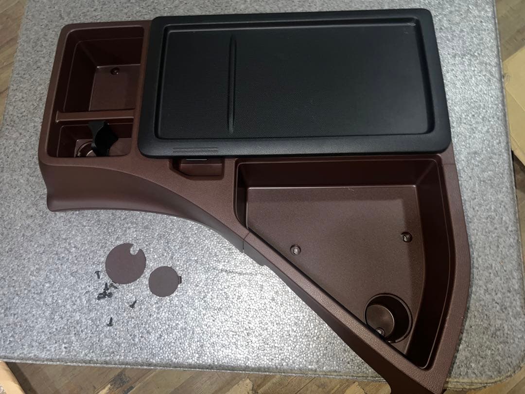17プロフィア 純正センターコンソール - メルカリ