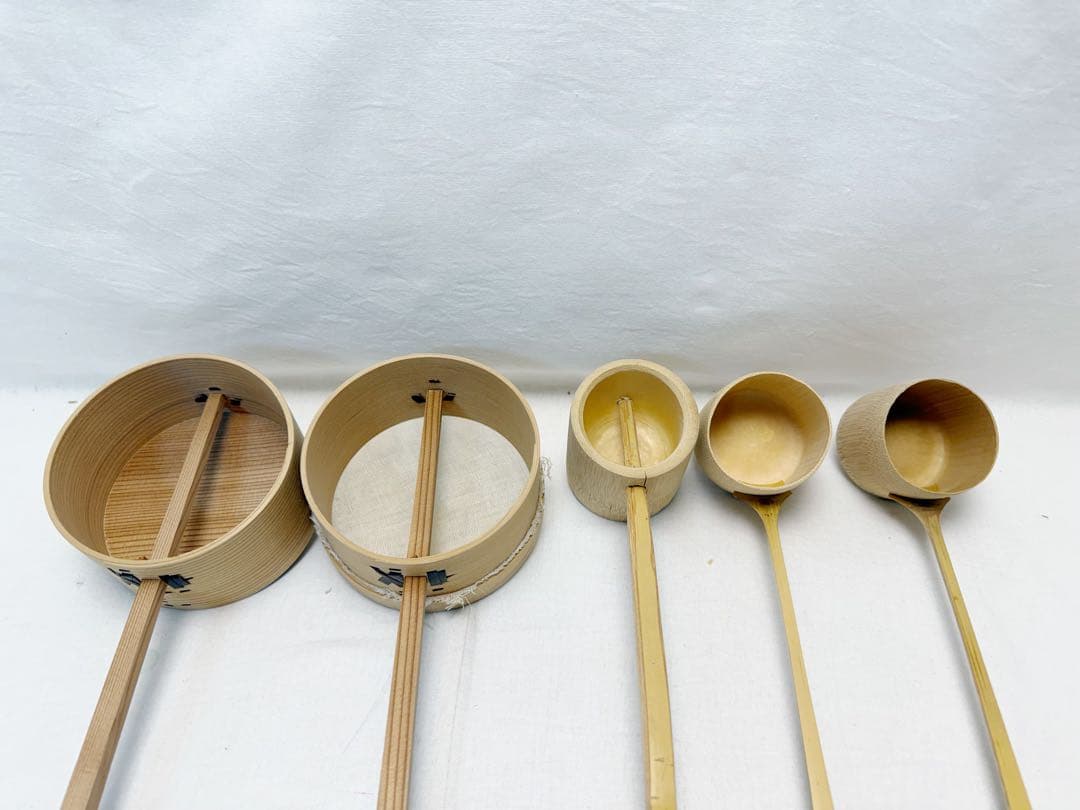 ほぼ未使用 茶道具 柄杓 掻器 水漉杓 差通し 水屋杓 等 5点セット 元箱 Amazon | 水屋用 柄杓 掻器 水屋杓 茶道具 赤杉 茶器 茶筅 茶碗 棗