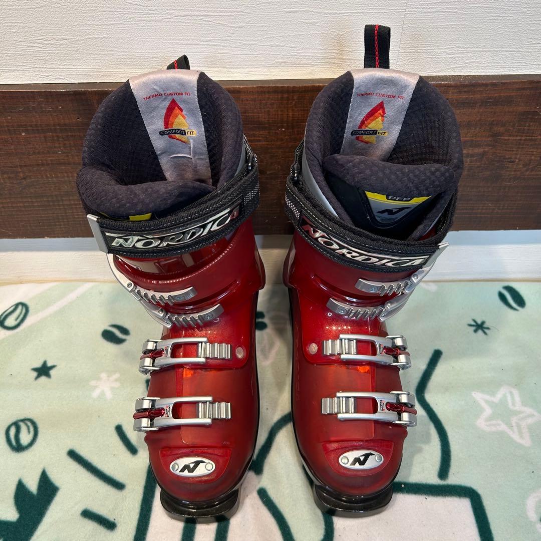 ☆売約済☆ DYNASTAR 123cm ブーツ　24〜24.5cm