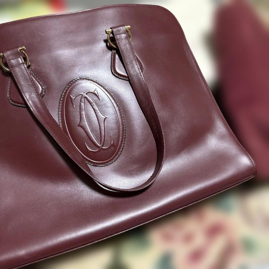 美品 カルティエ トートバッグ ボルドー A4可 ゴールド金具 A4可】カルティエ トートバッグ 肩掛け可 レザー ボルドー ゴールド金具