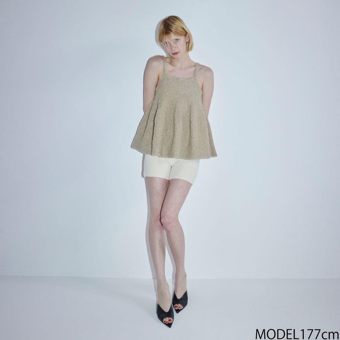 新品未使用タグ付き　Ribbon Yarnフレアニットキャミ　ベージュ ANY SIS 【洗える】フレアキャミソール ワンピース （ベージュ