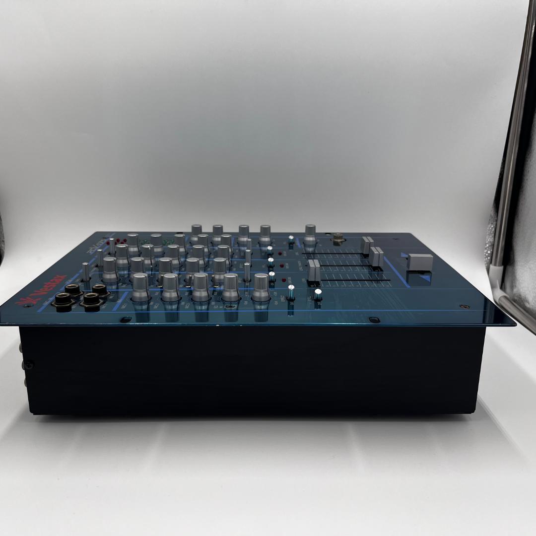 Vestax PCV-175 3 系統 ミキサー 音出し確認 - メルカリ