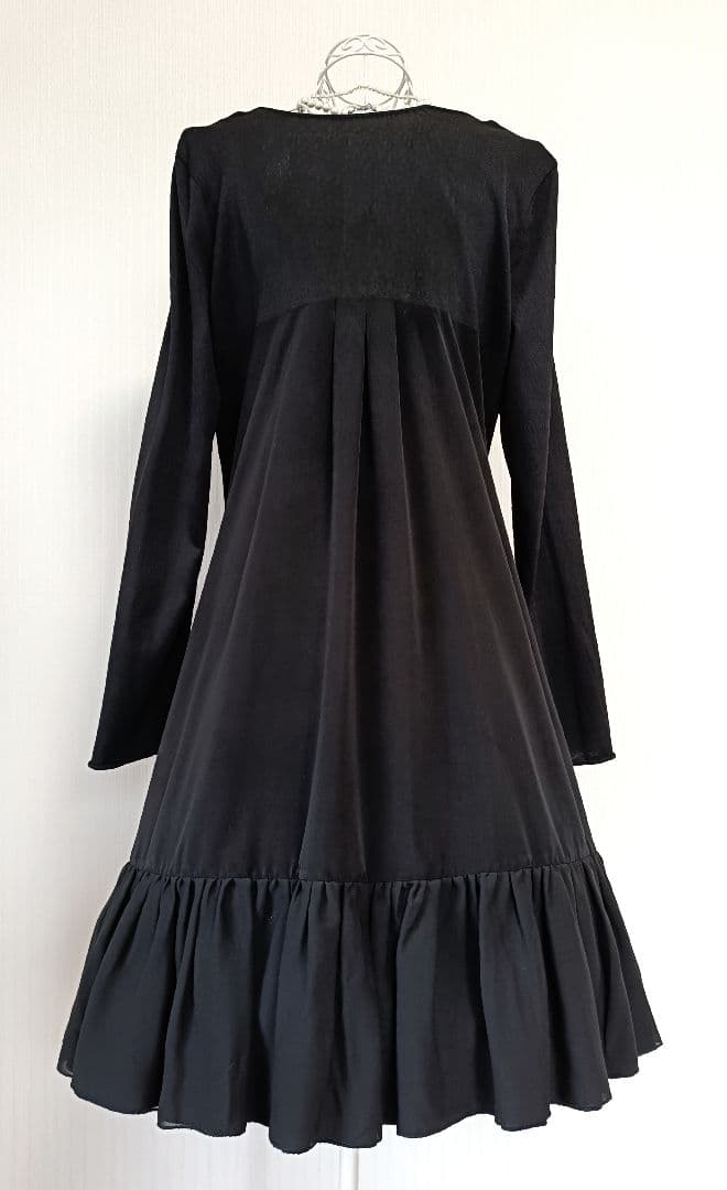 ☆フォクシーニューヨークVネックワンピースブラック希少42☆ - メルカリ