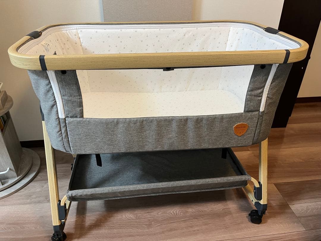 maydollyベビーベッド 収納付き Amazon.co.jp: Maydolly 3in1ベビーベッド＆バシネット 揺りかごモード
