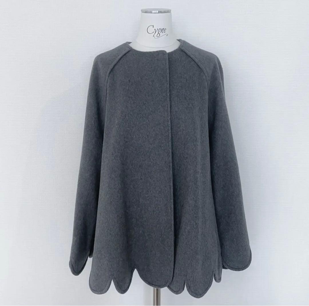 新品・タグ付き cygne スカラップケープSophie＋＋ - メルカリ