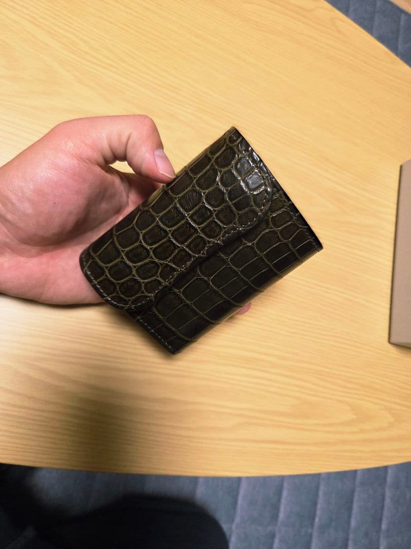 1点物】ENO クロコ カーキ色 - メルカリ