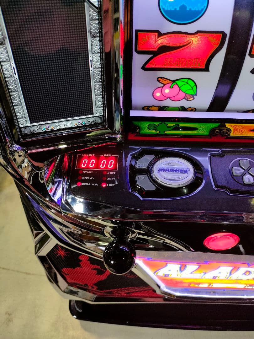 アラジンクラシック パチスロ実機 スロット実機 - メルカリ