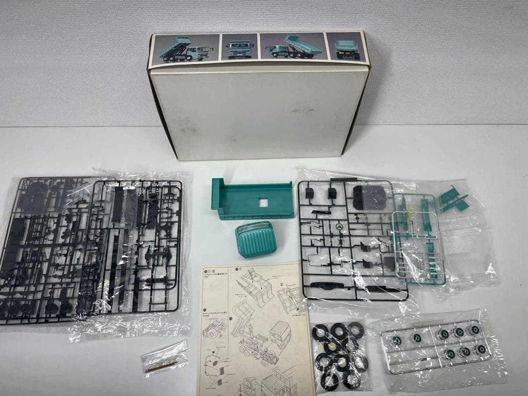 AOSHIMA 1/32 日野スーパードルフィン プロフィア ダンプトラック